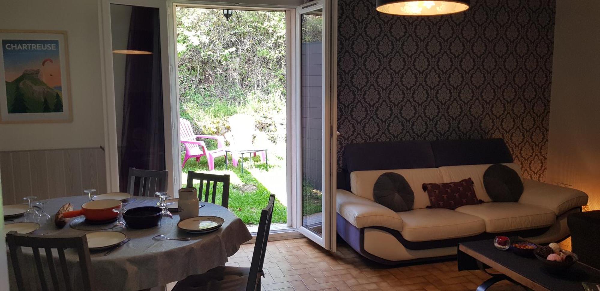Gite Fabuleux, Jardin, Terrasse, Parking Saint-Vincent-de-Mercuze Екстериор снимка